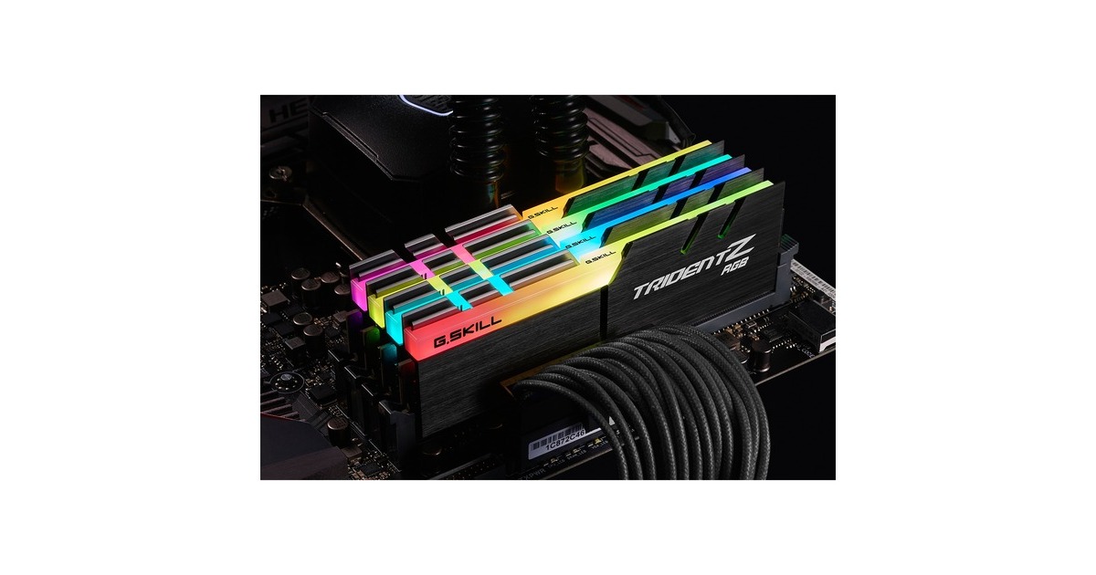 G.Skill DIMM 64 GB DDR4-3200 (4x 16 GB) Quad-Kit, Arbeitsspeicher(schwarz, F4-3200C16Q-64GTZR, Trident Z RGB, INTEL XMP)