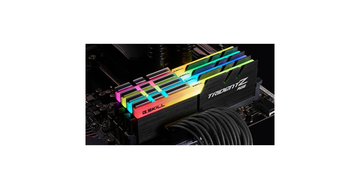 G.Skill DIMM 64 GB DDR4-3600 (4x 16 GB) Quad-Kit, Arbeitsspeicher(schwarz, F4-3600C18Q-64GTZR, Trident Z RGB, INTEL XMP)