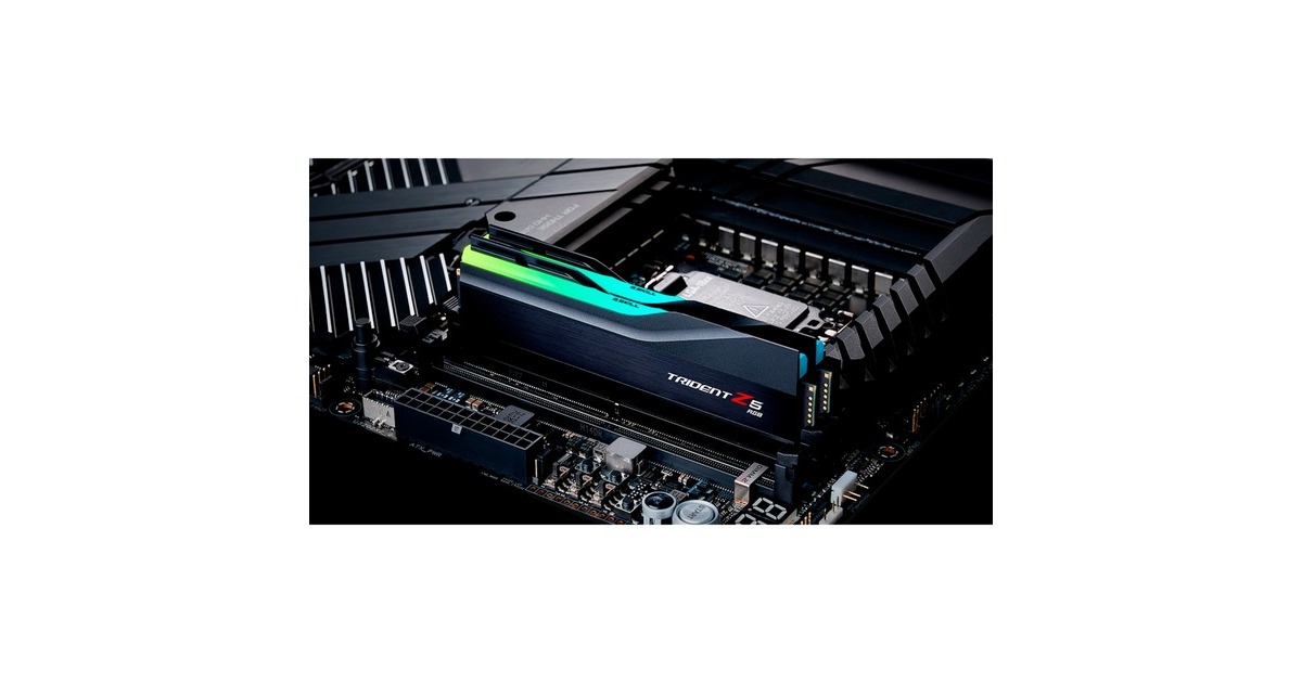 G.Skill DIMM 64 GB DDR5-5600 (2x 32 GB) Dual-Kit, Arbeitsspeicher(schwarz, F5-5600J3036D32GX2-TZ5RK, Trident Z5 RGB, INTEL XMP)