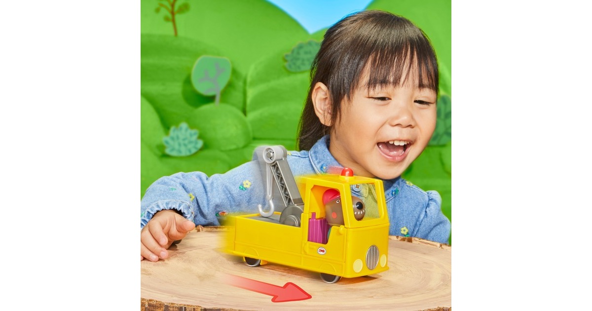 Hasbro Peppa Pig Opa Kläffs Abschleppwagen, Spielfigur