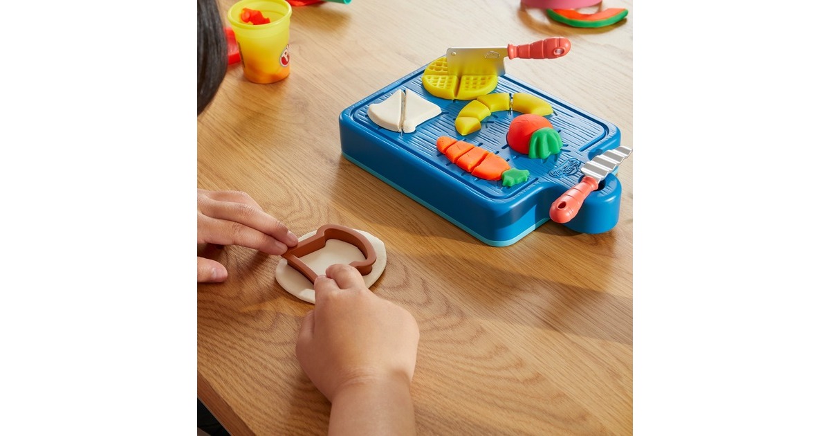 Hasbro Play-Doh Kleiner Chefkoch Starter-Set, Kneten