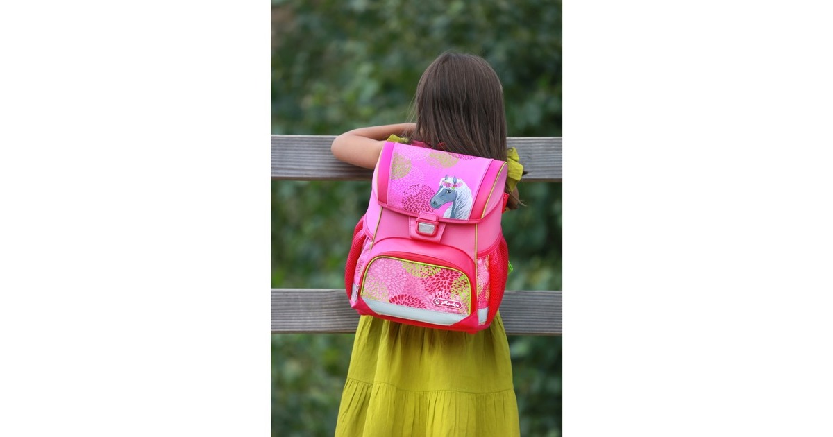Herlitz Loop Plus Bloomy Horse, Schulranzen(pink, inkl. 16 tlg. Schüleretui, Faulenzermäppchen, Sportbeutel)