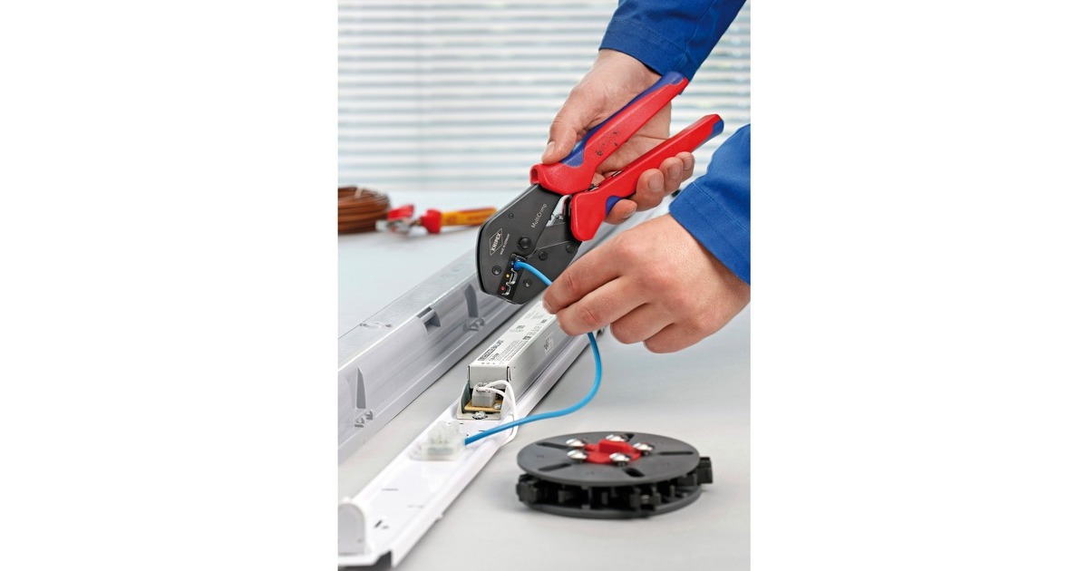 KNIPEX MultiCrimp 97 33 02, mit Wechselmagazin, Crimpzange(rot/blau, inkl. 5 Crimpeinsätzen)