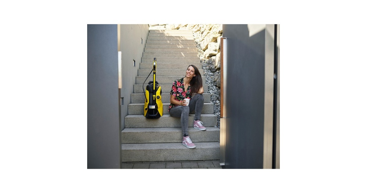 Kärcher Hochdruckreiniger K 5 Premium Smart Control(gelb/schwarz, Bluetooth, mit Schlauchtrommel)