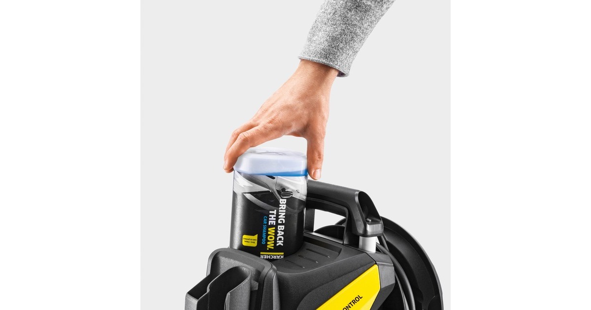 Kärcher Hochdruckreiniger K 5 Premium Smart Control(gelb/schwarz, Bluetooth, mit Schlauchtrommel)