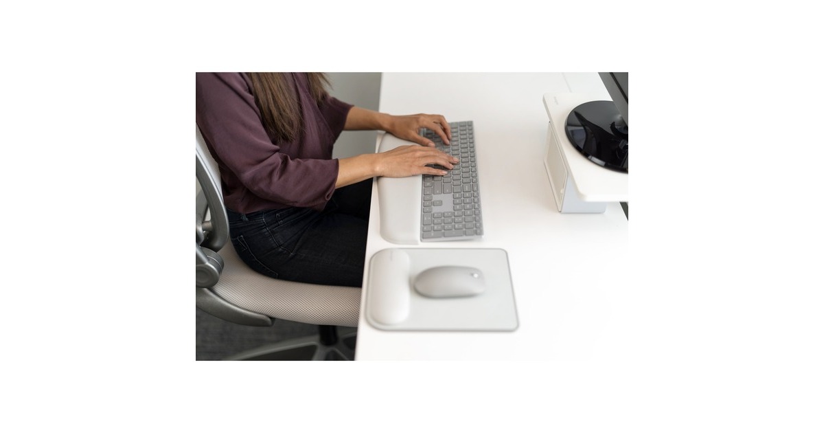 Kensington ErgoSoft Mauspad mit Handgelenkauflage für Standardmäuse(grau)