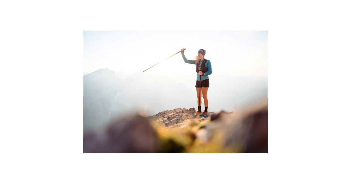 Komperdell Carbon .FXP Trail Foldable, Fitnessgerät(schwarz, 1 Paar, 135 cm, Click In-Schlaufe)