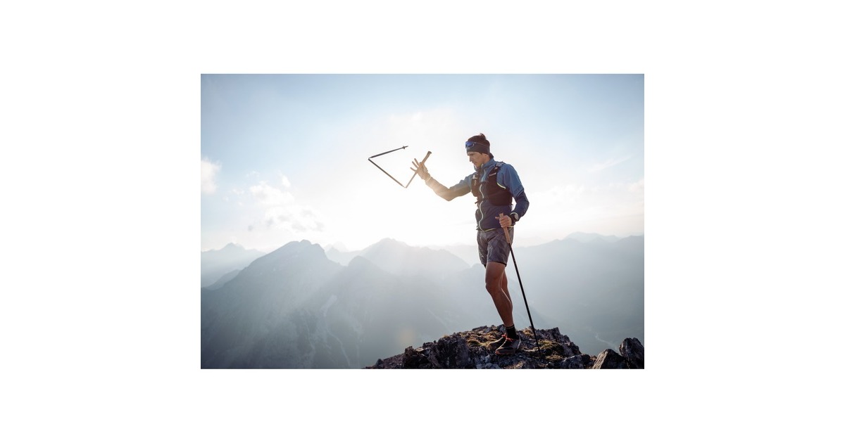 Komperdell Carbon .FXP Trail Foldable, Fitnessgerät(schwarz, 1 Paar, 1015 cm, Click In-Schlaufe)