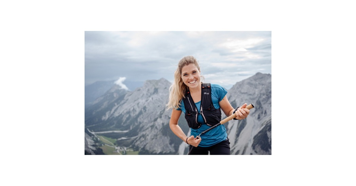 Komperdell Carbon .FXP Trail Foldable, Fitnessgerät(schwarz, 1 Paar, 105 cm, Comfort-Schlaufe)