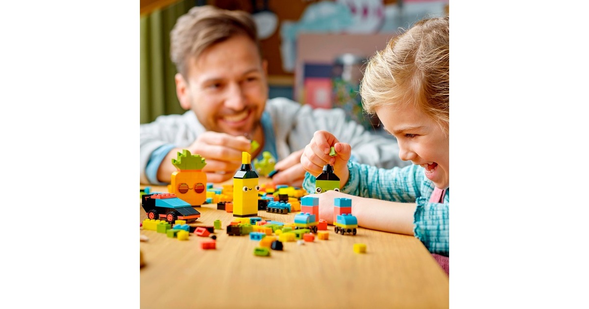 LEGO 11027 Classic Neon Kreativ-Bauset, Konstruktionsspielzeug