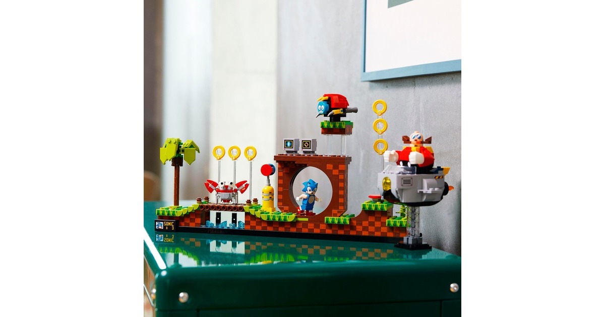 LEGO 21331 Ideas Sonic the Hedgehog - Green Hill Zone, Konstruktionsspielzeug(Set mit Dr. Eggmann, Egg-Mobil und weiteren Figuren, Geschenkidee für Erwachsene)