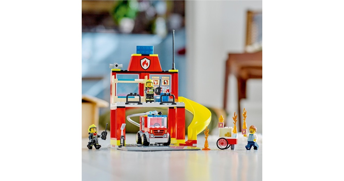 LEGO 60375 City Feuerwehrstation und Löschauto, Konstruktionsspielzeug