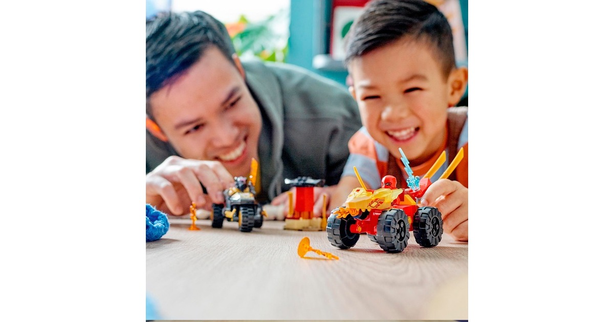 LEGO 71789 Ninjago Verfolgungsjagd mit Kais Flitzer und Ras' Motorrad, Konstruktionsspielzeug