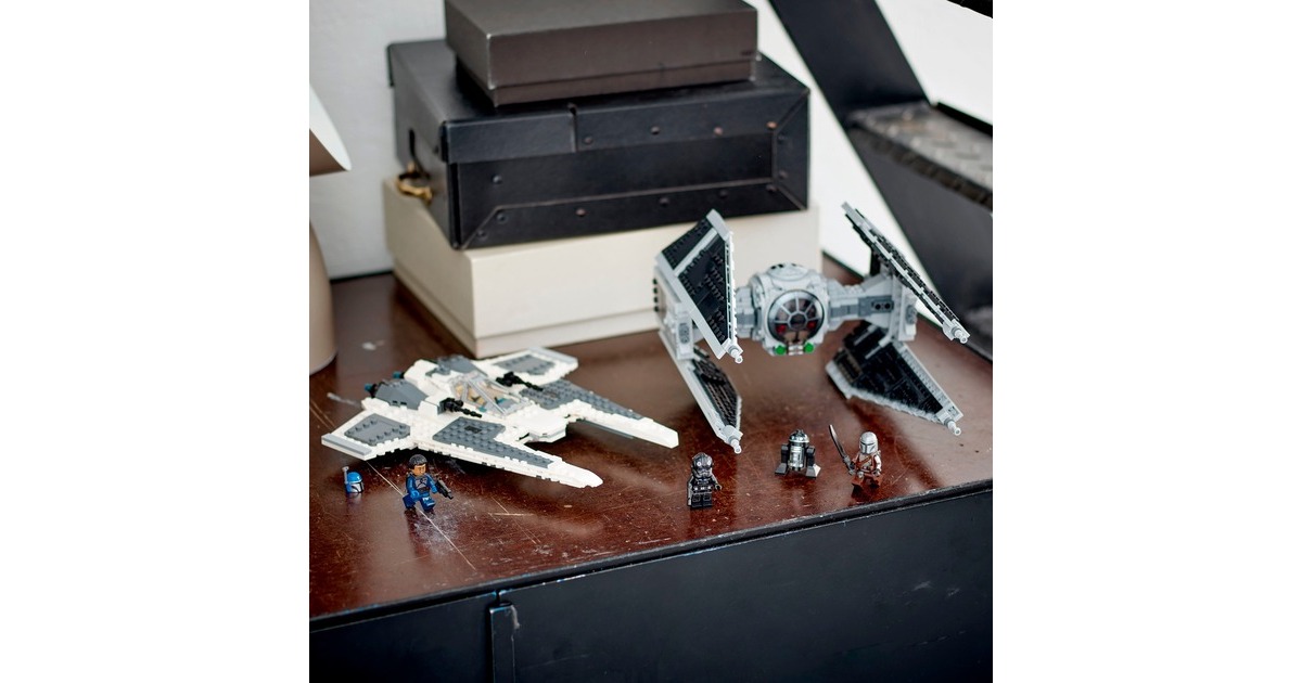 LEGO 75348 Star Wars Mandalorianischer Fang Fighter vs. TIE Interceptor, Konstruktionsspielzeug