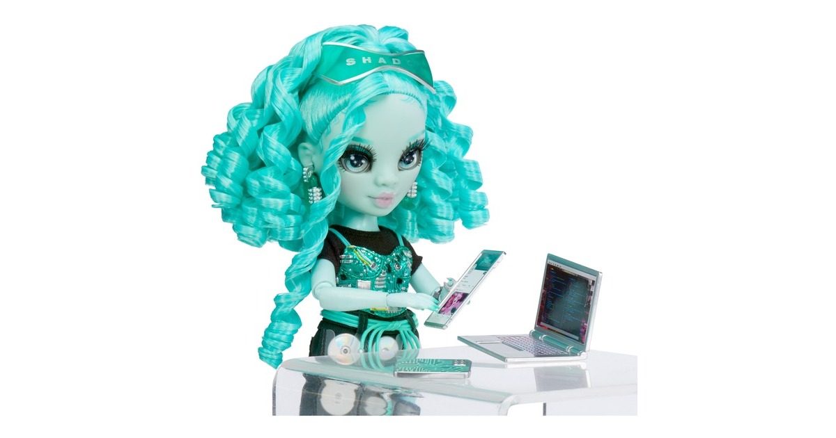 MGA Entertainment Shadow High F23 Fashion Doll - Berrie Skies, Puppe