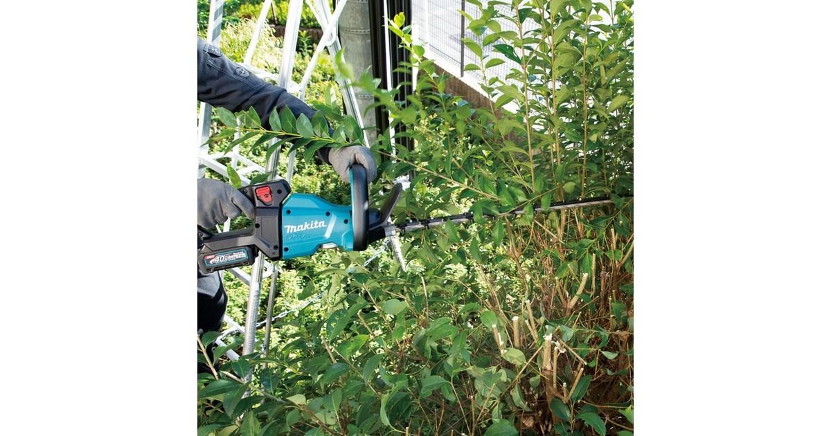 Makita Akku-Heckenschere UH006GD201 XGT, 40Volt, 60cm(blau/schwarz, 2x Li-Ion XGT Akku 2,5Ah)