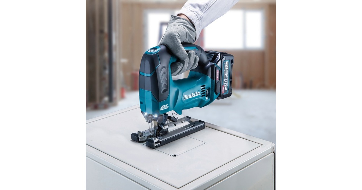 Makita Akku-Pendelhubstichsäge JV002GZ XGT, 40Volt(blau/schwarz, ohne Akku und Ladegerät)