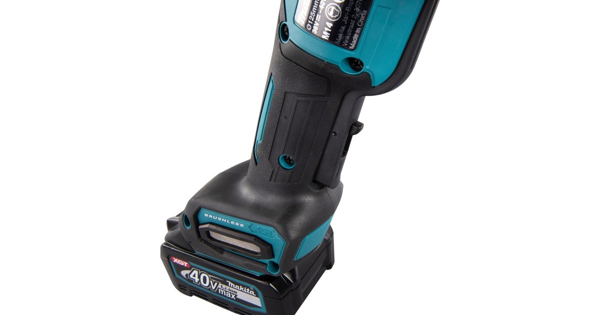 Makita Akku-Winkelschleifer GA016GM201 XGT, 40Volt(blau/schwarz, 2x Li-Ion XGT Akku 4,0Ah, MAKPAC Gr.4)