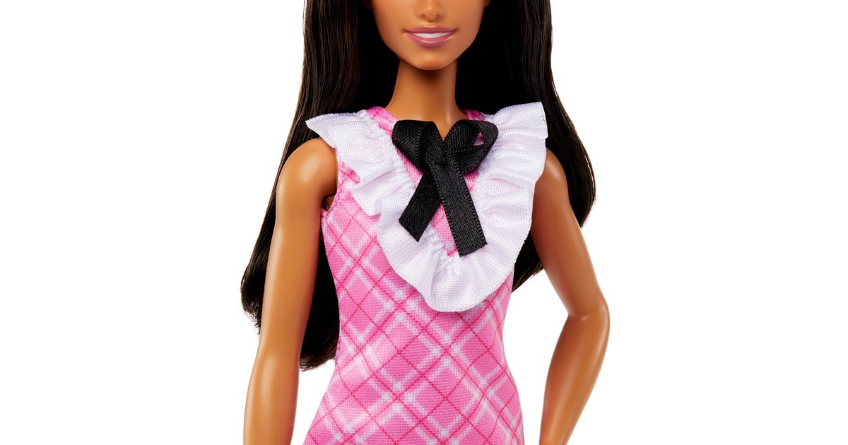 Mattel Barbie Fashionistas-Puppe mit schwarzem Haar und Karokleid