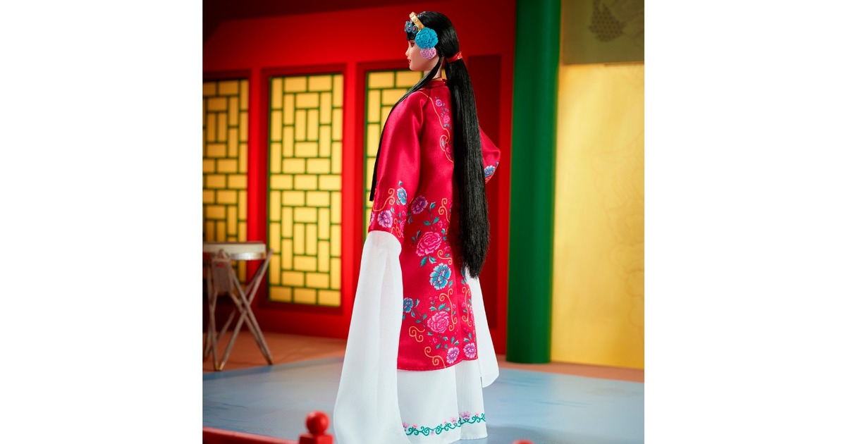 Mattel Barbie Signature Mond-Neujahr Puppe mit roter Blumen-Robe