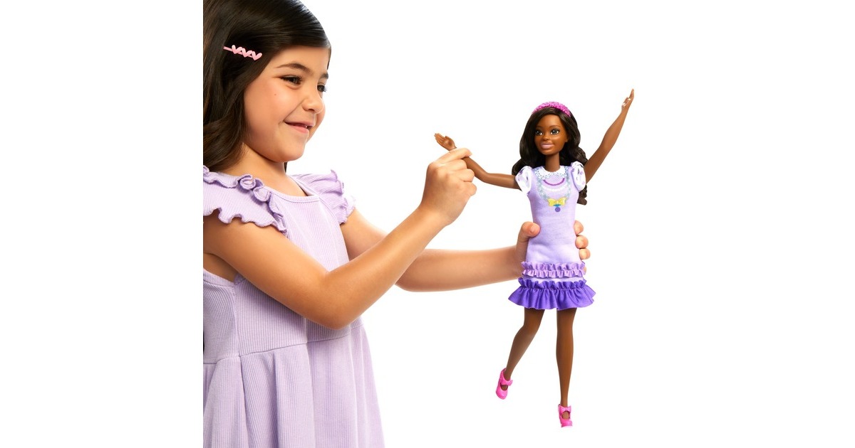 Mattel My First Barbie Brooklyn mit Pudel (schwarze Haare), Puppe