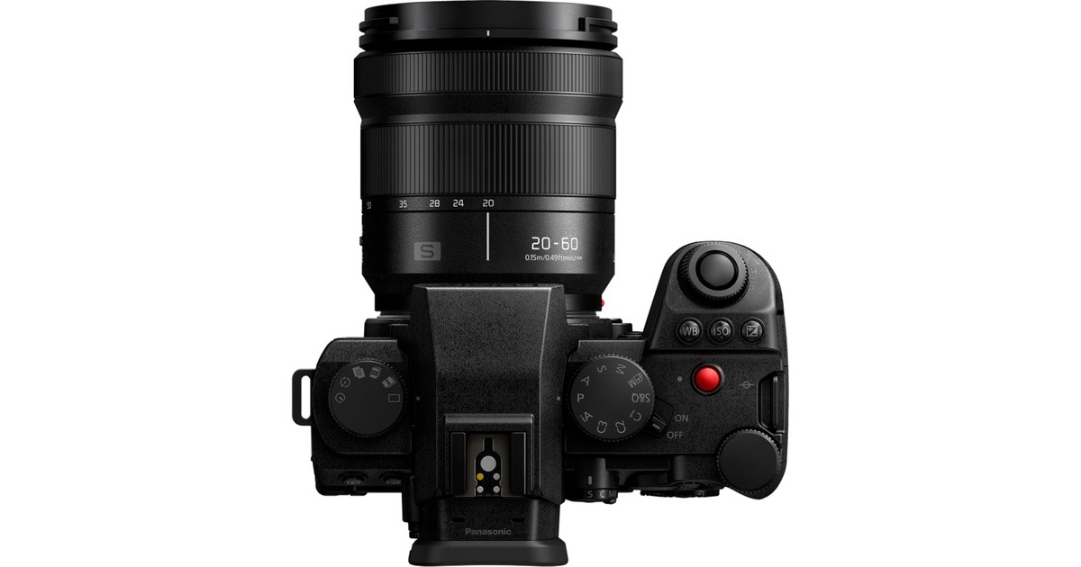 Panasonic Lumix DC-S5IIXK Kit (20-60mm f3.5-5.6), Digitalkamera(inkl. LUMIX S Ultra-Weitwinkelzoom 20-60 mm F3.5-5.6 (S-R2060))