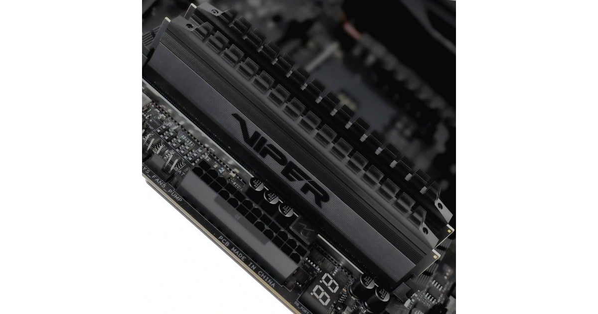 Patriot DIMM 8 GB DDR4-3200 (2x 4 GB) Dual-Kit, Arbeitsspeicher(schwarz, PVB48G320C6K, Viper 4 Blackout, INTEL XMP, Outlet)