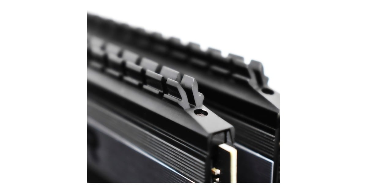 Patriot DIMM 8 GB DDR4-3200 (2x 4 GB) Dual-Kit, Arbeitsspeicher(schwarz, PVB48G320C6K, Viper 4 Blackout, INTEL XMP, Outlet)