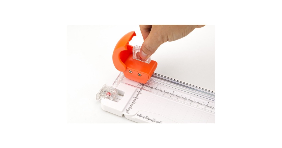 Peach 3 in 1 Rollenschneider PC200-15, Schneidegerät(weiß/orange)