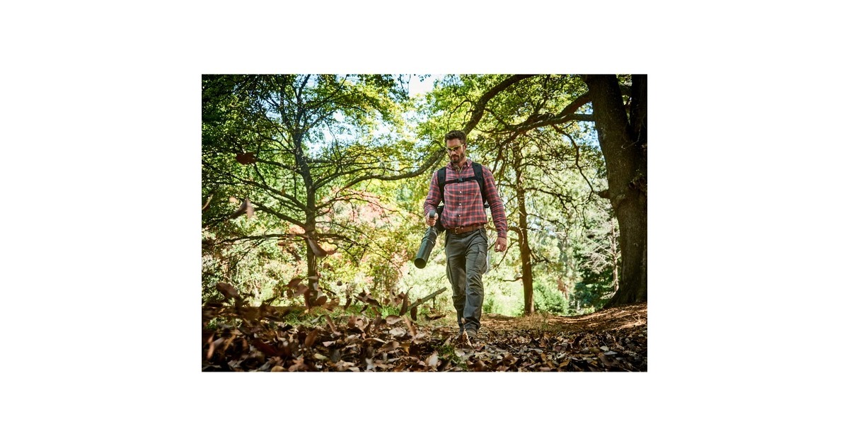 Ryobi MAX POWER Akku-Laubgebläse RY36BPXA-0 mit Tragegeschirr, 36Volt(grün/schwarz, ohne Akku und Ladegerät)