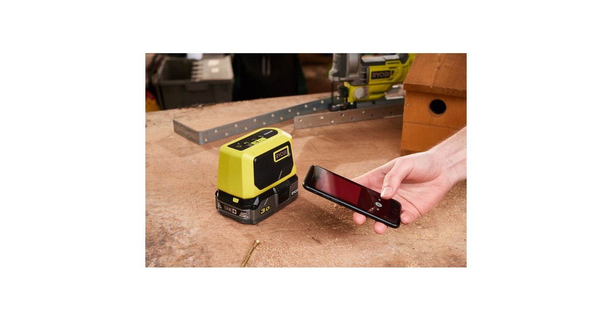Ryobi ONE+ Akku Bluetooth Box Mini, 18Volt, Lautsprecher(grün/schwarz, ohne Akku und Ladegerät)