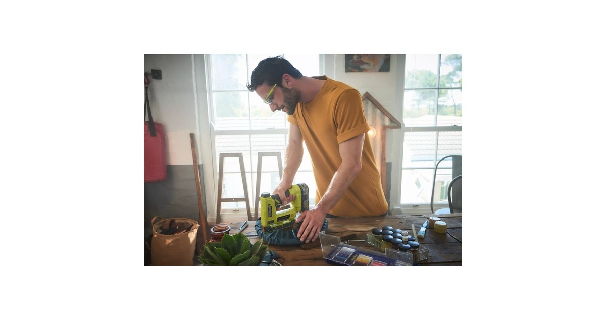 Ryobi ONE+ Akku-Hefter R18ST50-0, 18Volt, Elektrotacker(grün/schwarz, ohne Akku und Ladegerät)