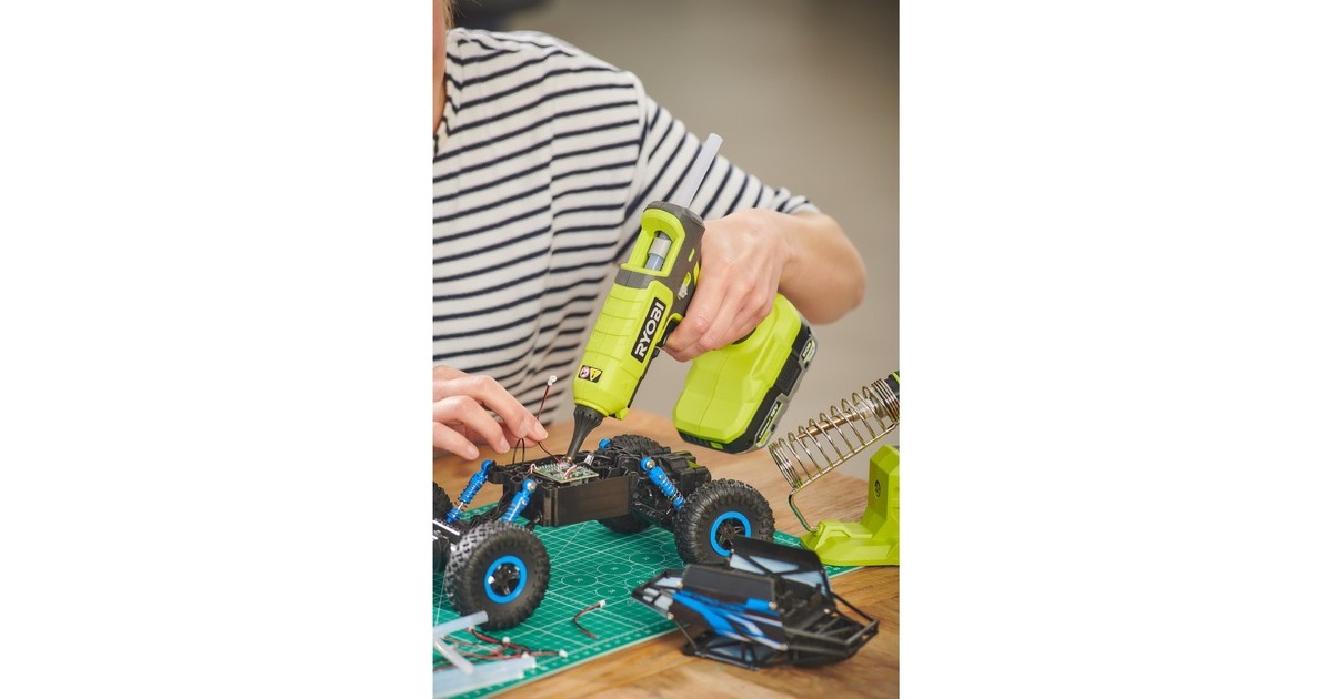 Ryobi ONE+ Heißklebepistole Mini RGLM18-0 mit Akkustation, 18Volt(grün/schwarz, ohne Akku und Ladegerät)