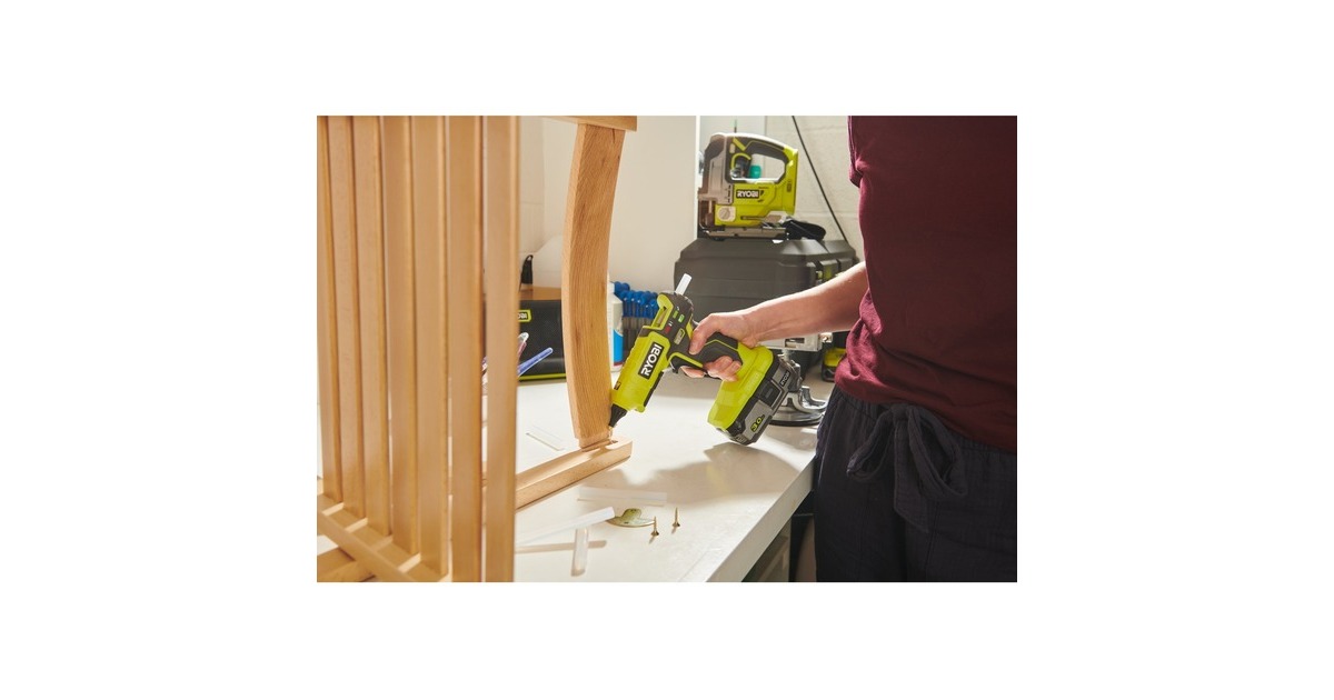 Ryobi ONE+ Heißklebepistole Mini RGLM18-0 mit Akkustation, 18Volt(grün/schwarz, ohne Akku und Ladegerät)