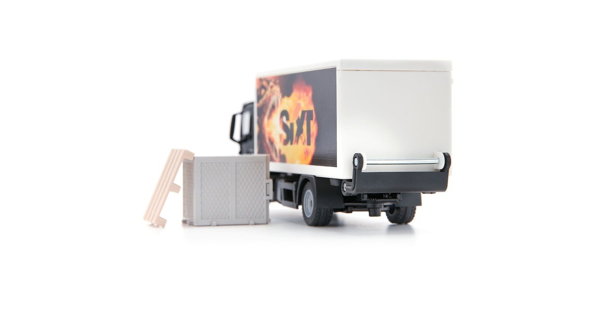 SIKU SUPER MAN LKW mit Kofferaufbau, Modellfahrzeug