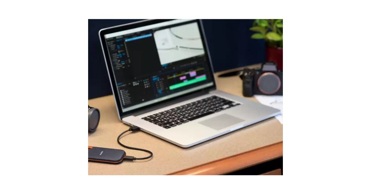 SanDisk Extreme PRO Portable SSD V2 4 TB, Externe SSD(schwarz/orange, USB-C 3.2 Gen 2x2 (20 Gbit/s))