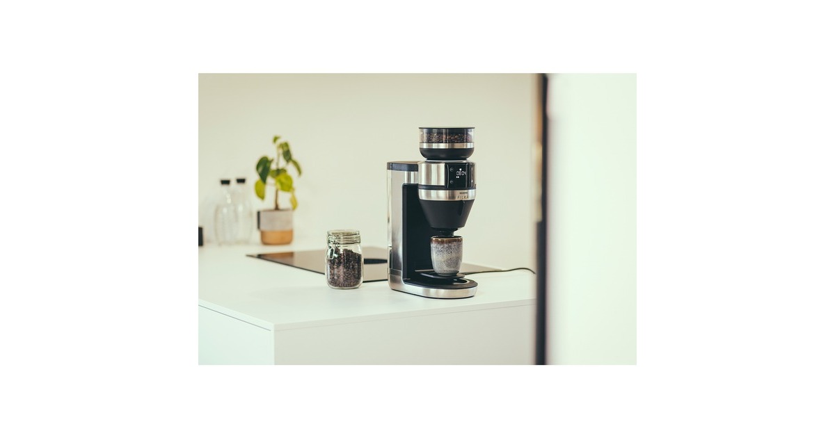 Severin KA 4851, Filtermaschine(schwarz (matt)/edelstahl (gebürstet), inkl. Thermokanne)