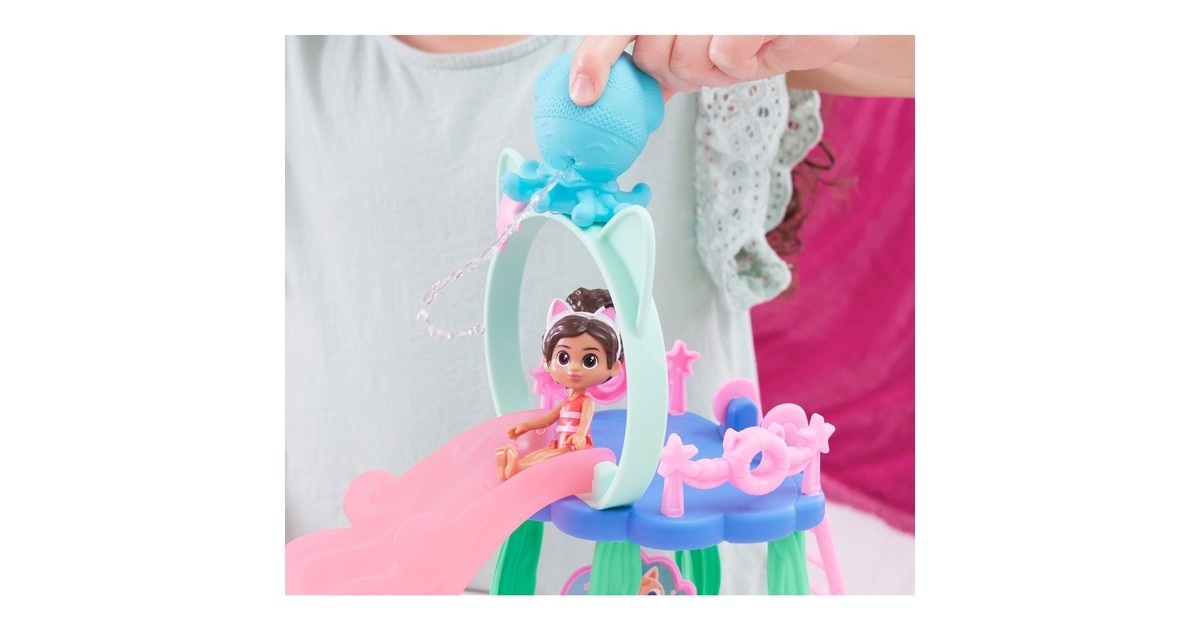 Spin Master DreamWorks Gabby's Dollhouse Cat Adventures - Purrific Pool Party Spielset, Kulisse(mit Gabby- und Meerkätzchen-Figur)
