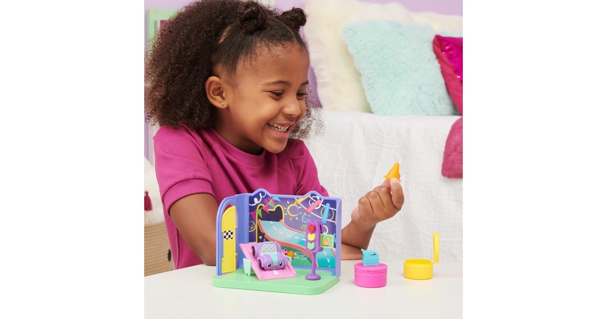 Spin Master Gabby's Dollhouse Deluxe Room – Purr-ific Play Room, Kulisse