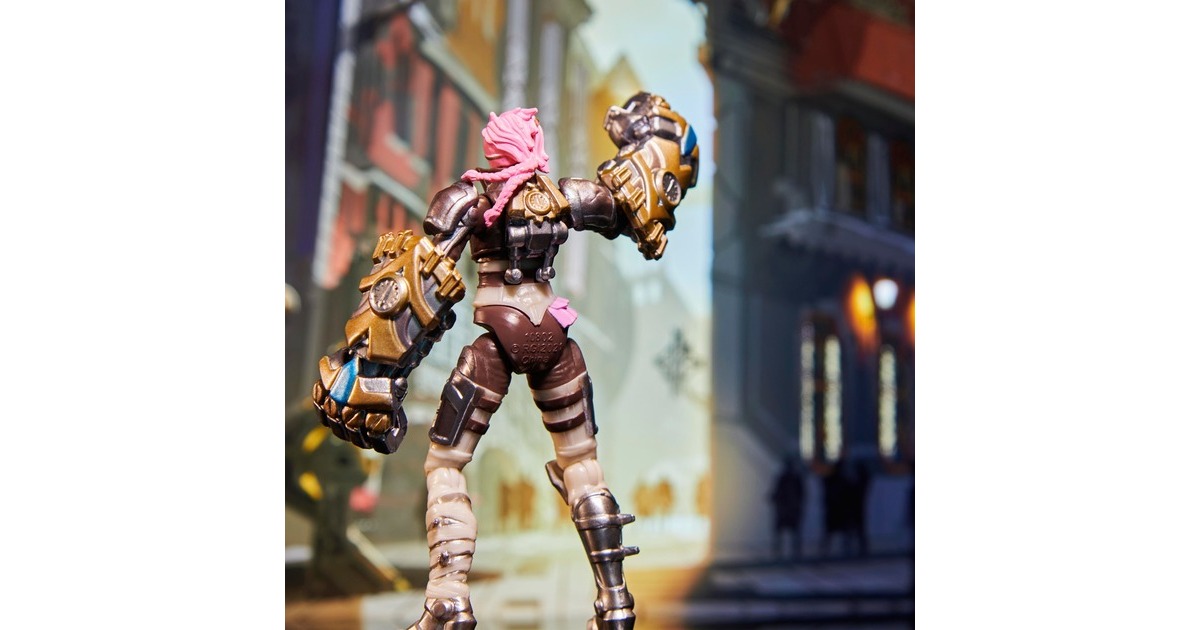 Spin Master League of Legends - 10cm Actionfiguren 5er Pack , Spielfigur(Vi, Caitlyn, Ekko, Heimerdinger und exklusiver Jinx, jeweils mit Accessoires, Ausstellungssockel)