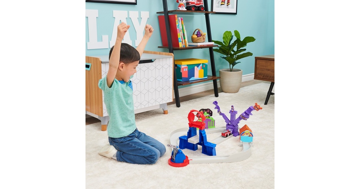 Spin Master Paw Patrol, True Metal Total City Rescue Movie Rennstrecken-Set, Rennbahn(mit exklusivem Marshall-Fahrzeug)