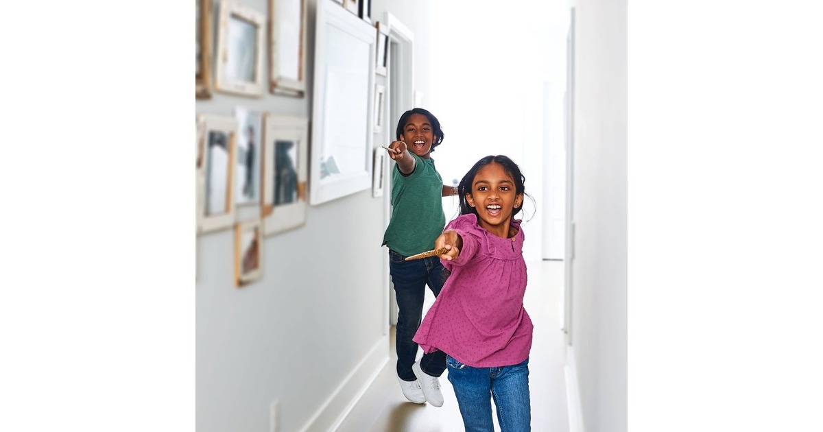 Spin Master Wizarding World Harry Potter, Luna Lovegood Zauberstab, Rollenspiel(mit Zauberspruch-Karte)