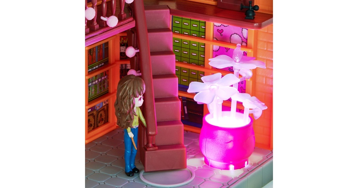 Spin Master Wizarding World Harry Potter - Winkelgasse Spielset, Spielfigur(Mit Licht und Sound )