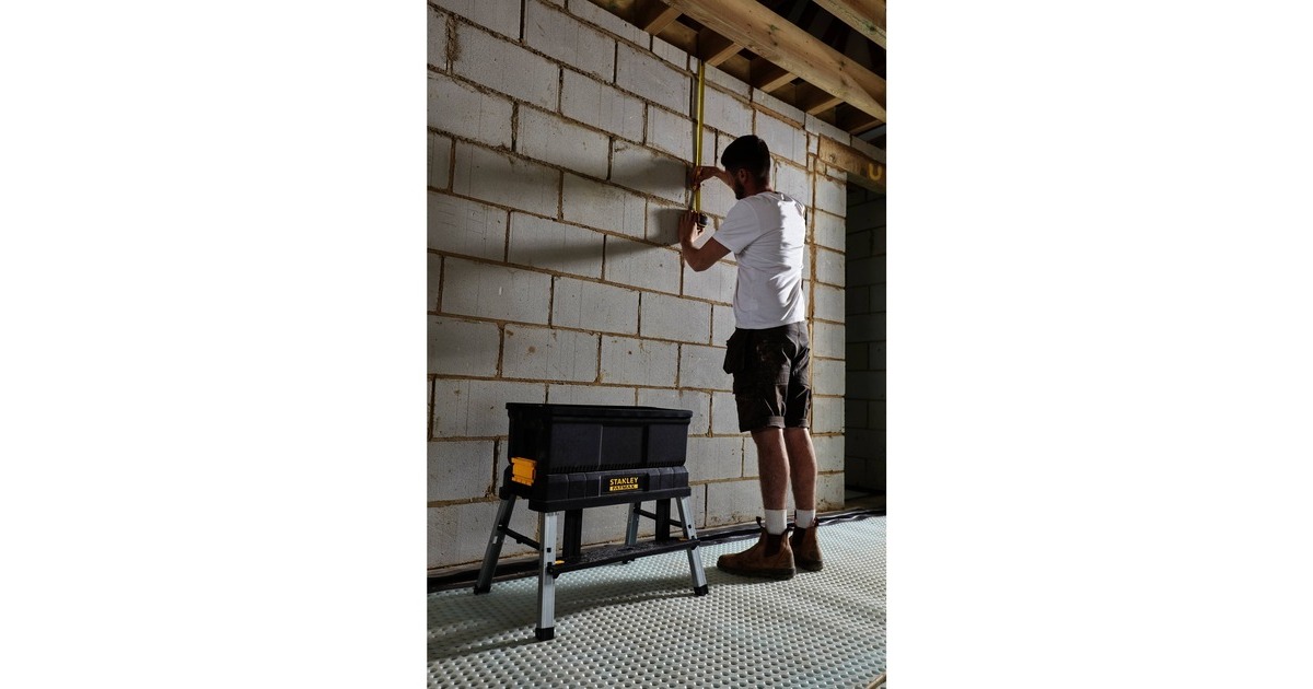 Stanley FatMax Werkzeugbox mit Tritt FMST81083-1(schwarz/gelb)