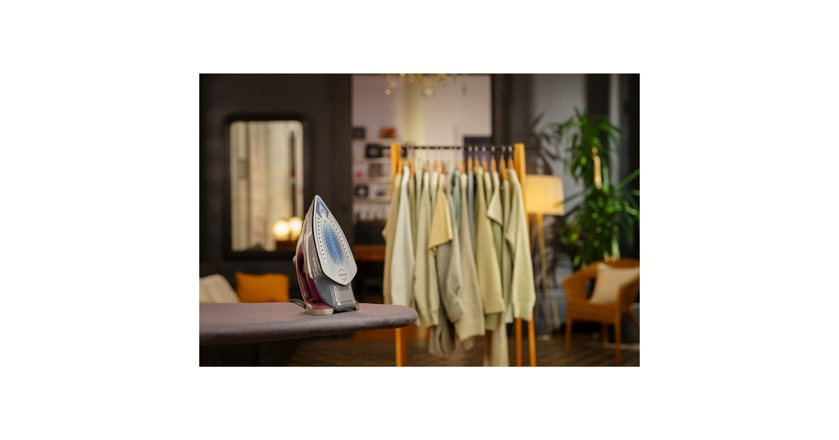 Tefal Smart Protect Plus FV 6870, Dampfbügeleisen(grau/dunkelrot)