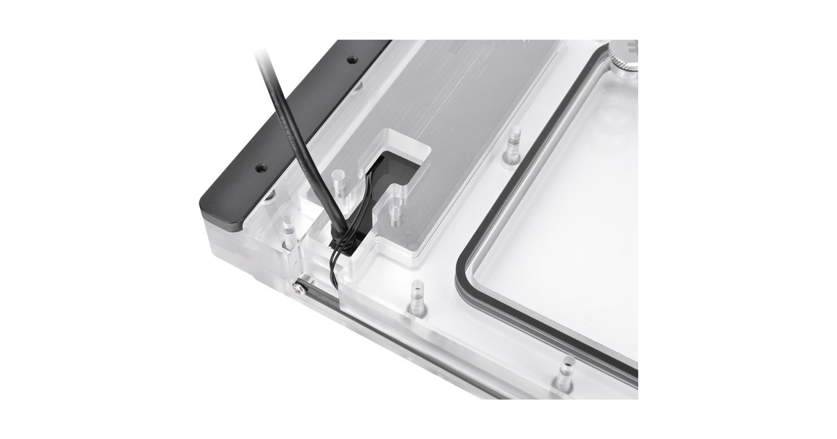 Thermaltake Pacific Ultra Core P8 DP-D5 Plus Distro-Plate mit Pumpe(für Core P8 Gehäuse)