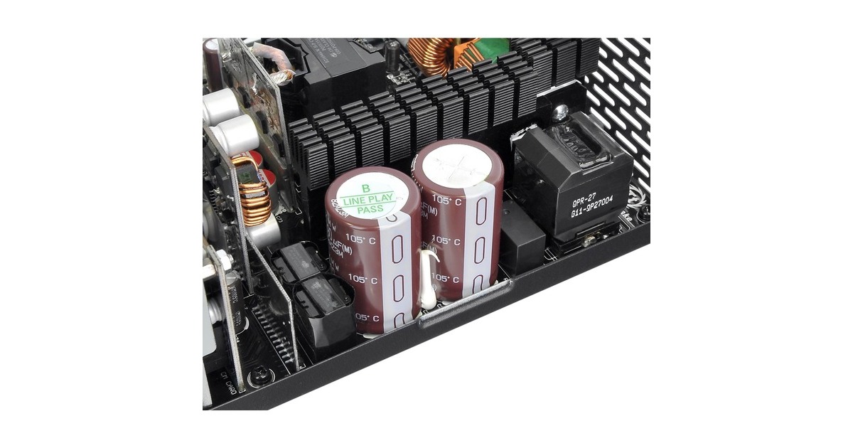 Thermaltake Toughpower GF1 ARGB 650W, PC-Netzteil(schwarz, 4x PCIe, Kabel-Management, 650 Watt)