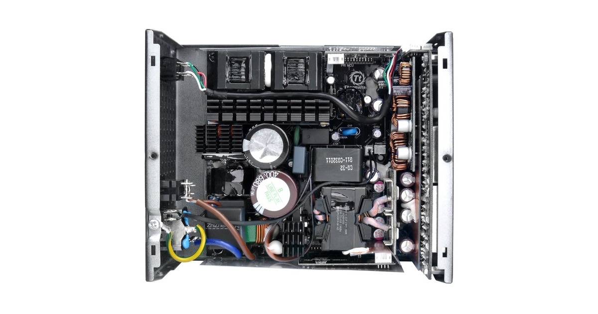 Thermaltake Toughpower PF1 ARGB 1050W, PC-Netzteil(schwarz, 8x PCIe, Kabel-Management, 1050 Watt)