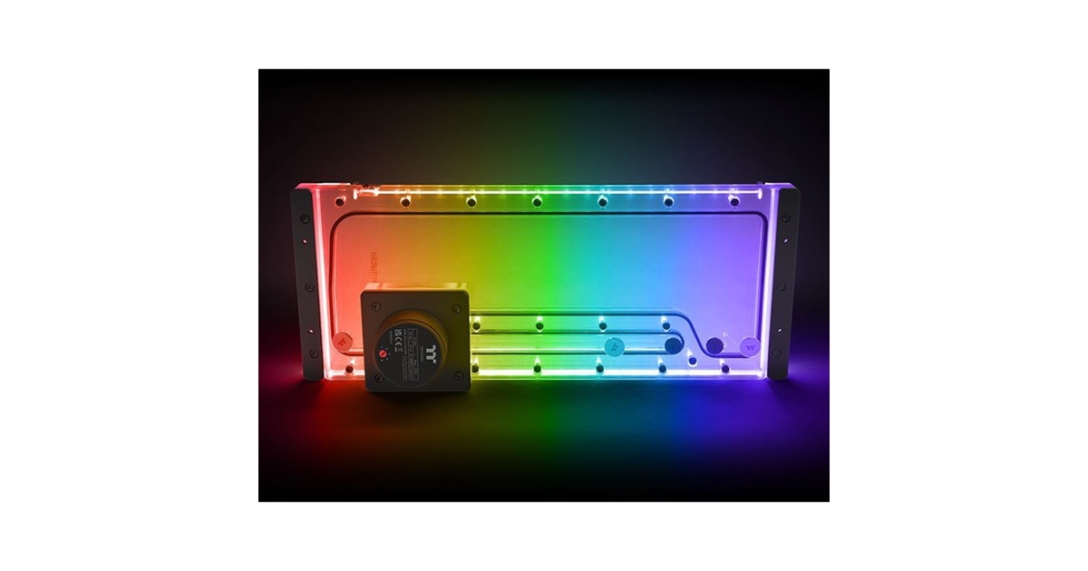 ThermaltakePacific Core P6 DP-D5 Plus Distro-Plate mit Pumpe(für Core P6 Gehäuse)
