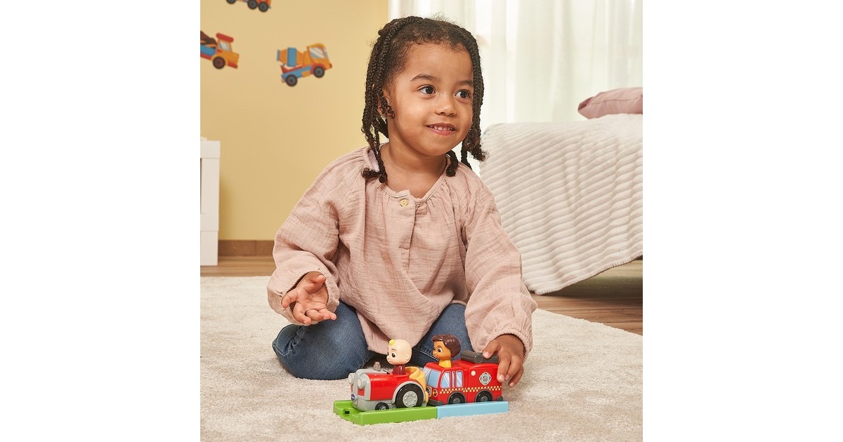 VTech Tut Tut Baby Flitzer - CoComelon Ninas Feuerwehrauto, Spielfahrzeug